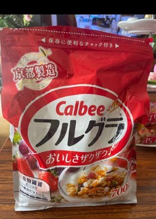 卡乐比Calbee水果麦片700g