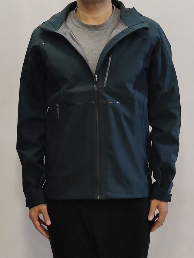 诺诗兰专业级gore-tex冲锋衣