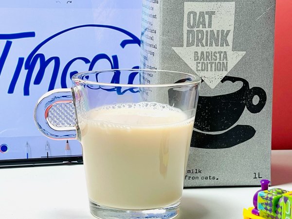 燕麦拿铁家中做-OATLY咖啡大师燕麦奶
