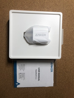 Anker这款20W PD充电器真小!