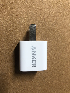 Anker这款20W PD充电器真小!