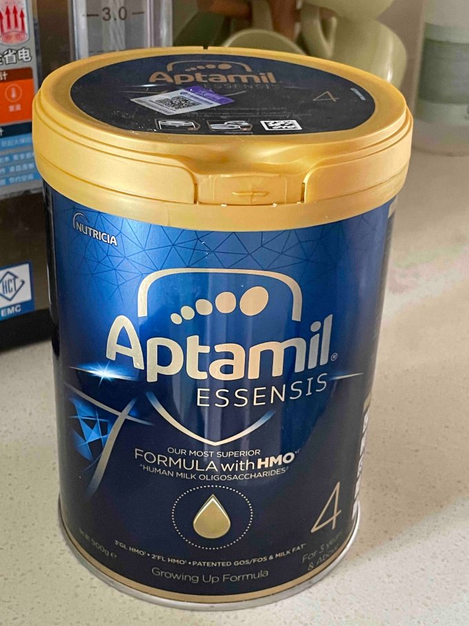 爱他美essensis黑钻奇迹蓝罐