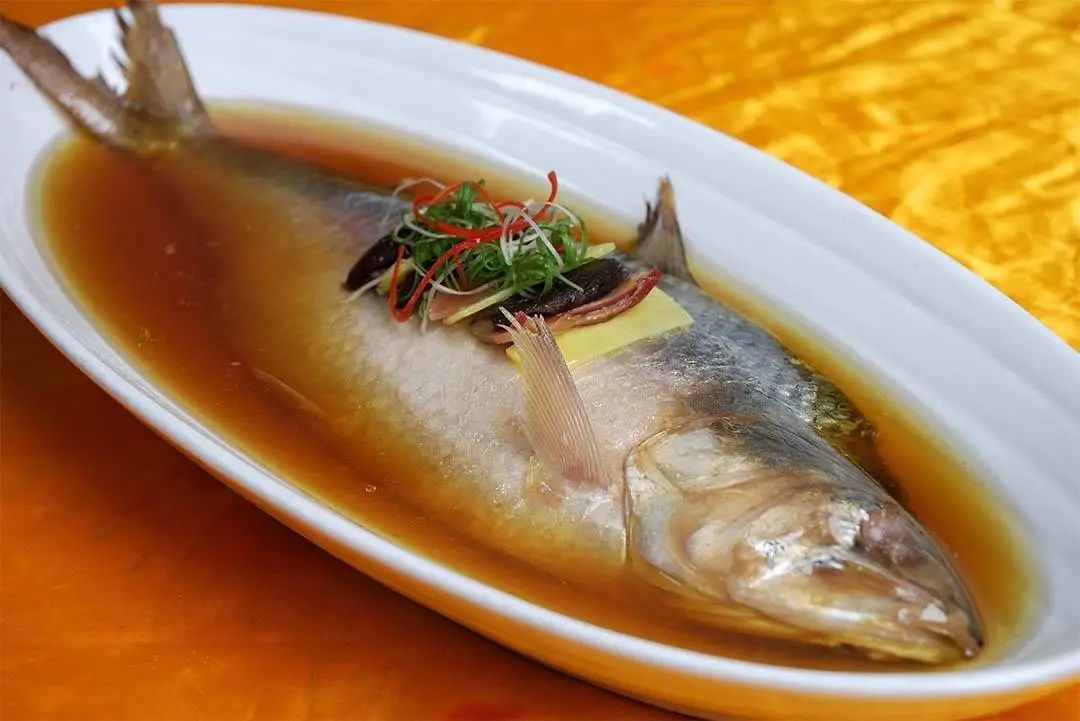 清蒸鲥鱼，与松鼠桂鱼、双皮刀鱼并称为江南三味之一 ©图源网络