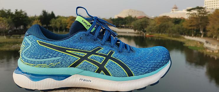 你永远可以信赖的踩屎感——ASICS Gel-Nimbus 24跑鞋深度测评_跑鞋_什么