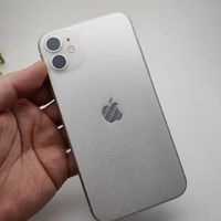 看了P50E 感觉iPhone11还能战