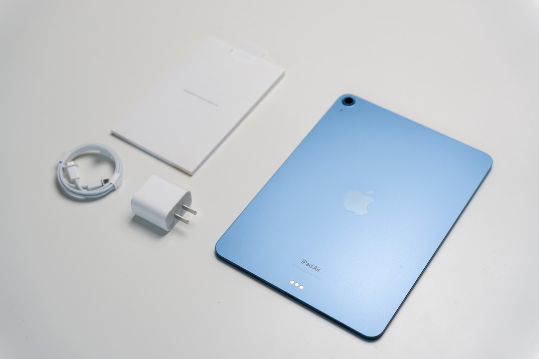 最便宜的苹果M1值得买吗？第五代iPad Air首发开箱