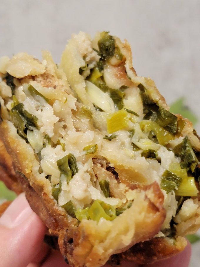 终于拔草魔都必吃的阿大葱油饼咪道好嗲各