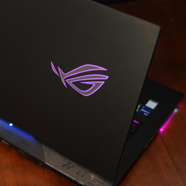 内行评测：ROG惨遭性价比？i9-12900H+RTX 3070 Ti 150W的枪神6，旗舰水桶游戏本