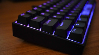 海盗船 K65 Mini RGB机械键盘