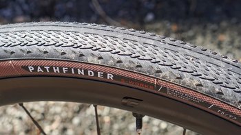 更轻、更快、更强的Gravel车胎——S-Works Pathfinder 