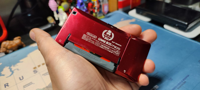 时代的眼泪之任天堂gbm游戏机