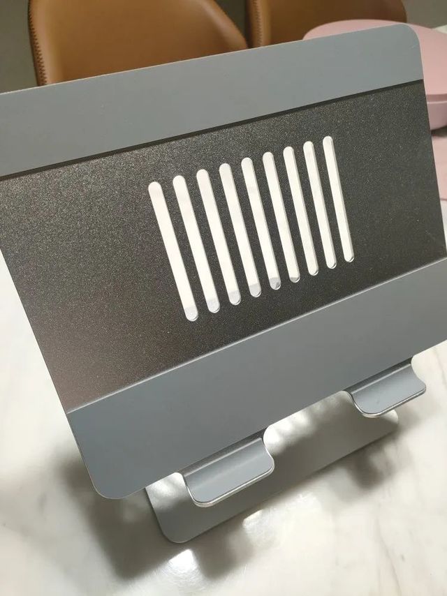 这款笔记本电脑支架太好用了
