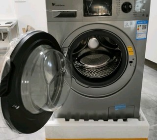 ​小天鹅10公斤变频 滚筒洗衣机