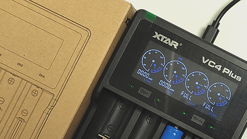XTAR VC4 PLUS 5号/7号电池充电器体验评测：经典四槽设计，支持智能充电