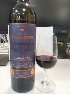 葡萄酒测评系列 第一款——罗杰佩尔干红葡萄酒