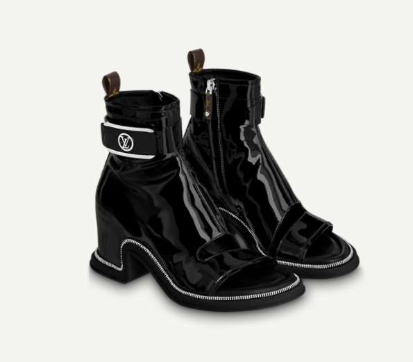是冷还是热？LV全新Moonlight系列靴履，总觉得哪里怪怪的！