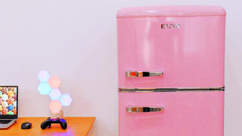 买冰箱你需要知道这些 篇十一：向传统色冰箱说拜拜，优诺(EUNA) 210R美式复古冰箱，优雅大方的大容量“小冰箱”