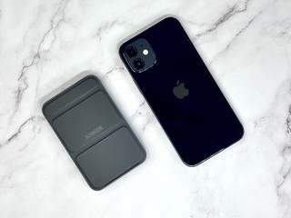 是充电宝还是支架，iPhone充电新体验