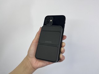 是充电宝还是支架，iPhone充电新体验