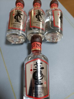 新入手的几瓶董酒品鉴2号小酒