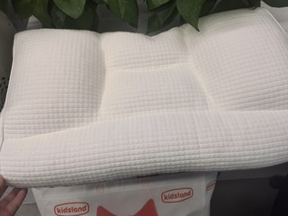 近期新入的一款枕头，软管枕新尝试