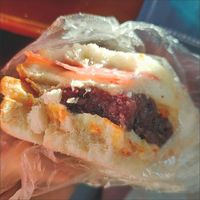 紫米肉松三明治