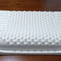 天然乳胶枕按摩型