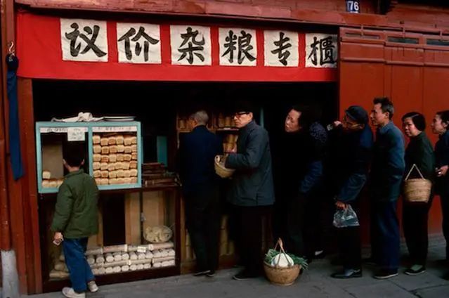记录中国46年，布鲁诺·巴贝镜头下的彩色中国