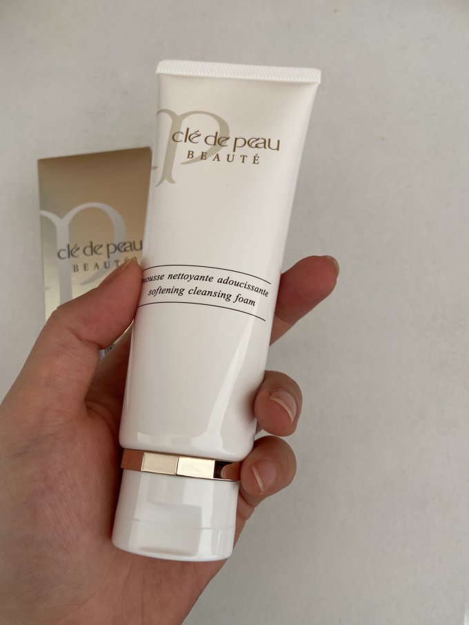 肌肤之钥洁面乳