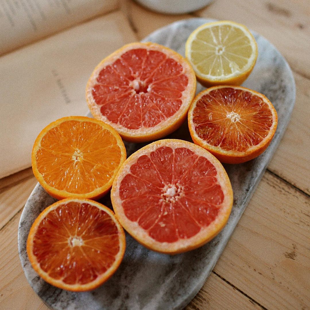 「盲买不踩雷·第7弹」八款适合春夏使用的柑橘调香水，100～400元搞定好心情！