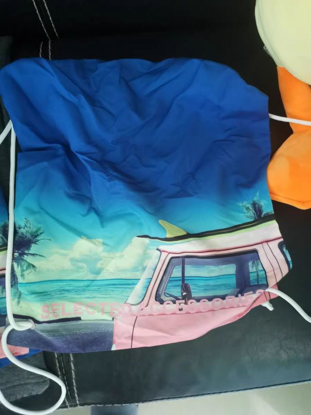 超值的大牌沙滩裤，很不错，推荐。