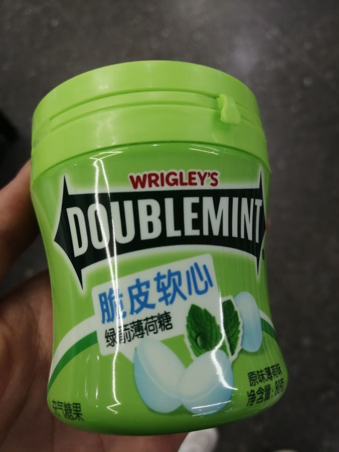 绿箭薄荷糖脆皮软心