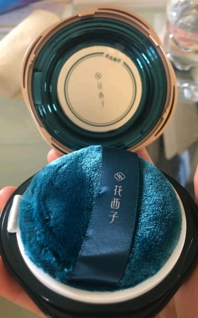 花西子散粉蜜粉