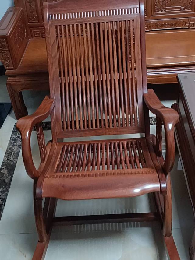 ​懒人最爱的摇椅