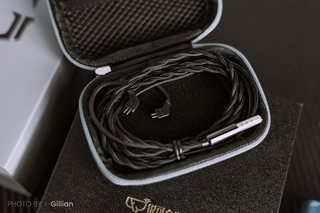 可换耳机线的有线耳机，锐可余音SG-01