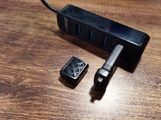 奥睿科USB3.0分线器拓展电脑接口