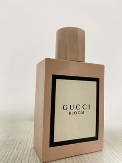 Gucci古驰Bloom花悦绽放女士香水