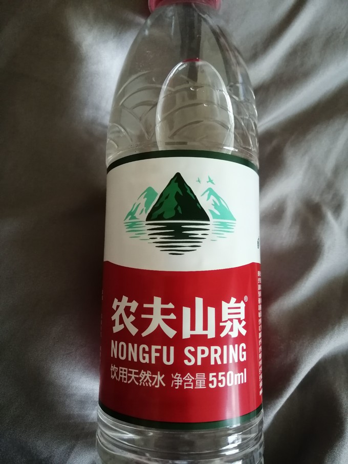 农夫山泉饮用水