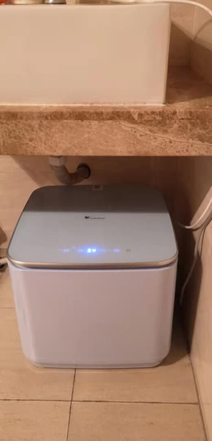 小天鹅迷你洗衣机