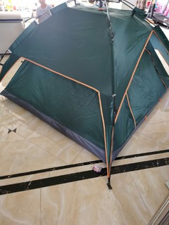 这是一个非常好用的帐篷。
