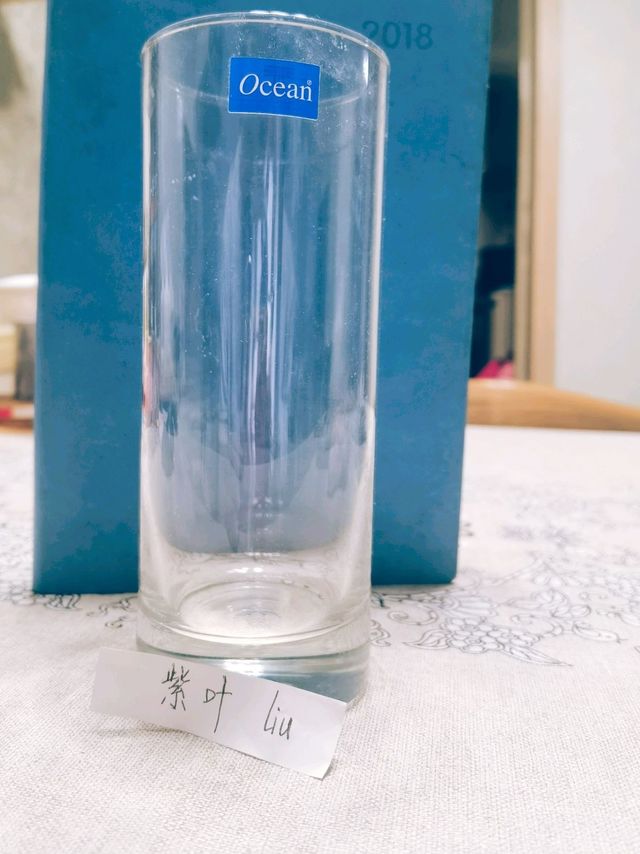 为了一杯水买了一套杯具