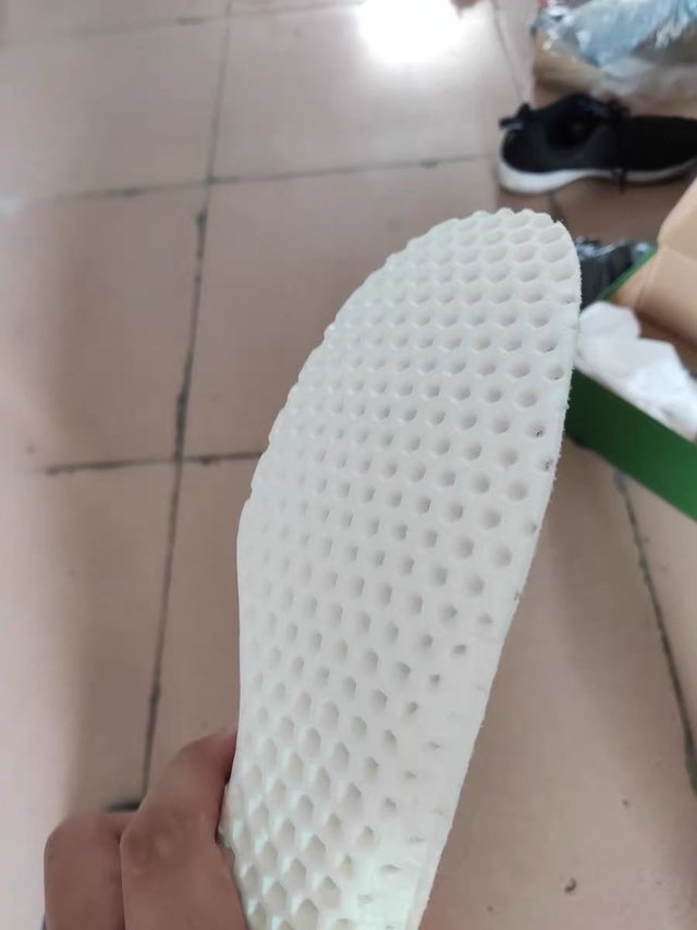 夏天非常适合穿的鞋子