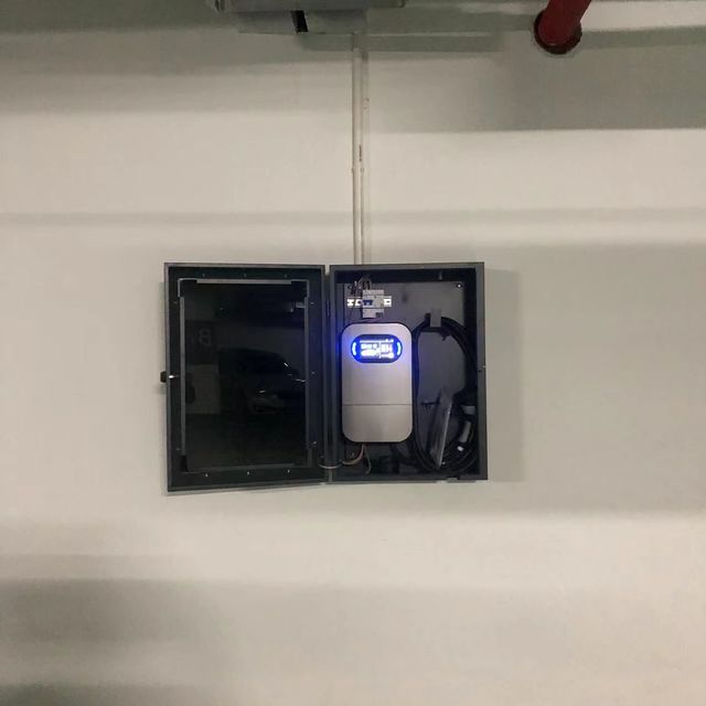 问界m5充电桩安装 普诺得220v7kw