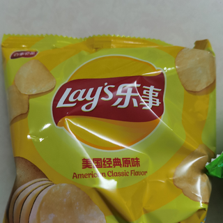 偶尔吃点垃圾零食放松下