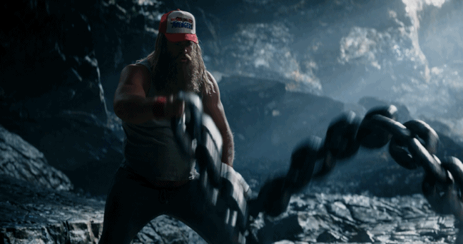 《雷神4》发布首支全球预告，看油腻大叔到华丽蜕变肌肉眼镜帅哥，快来get同款眼镜穿搭