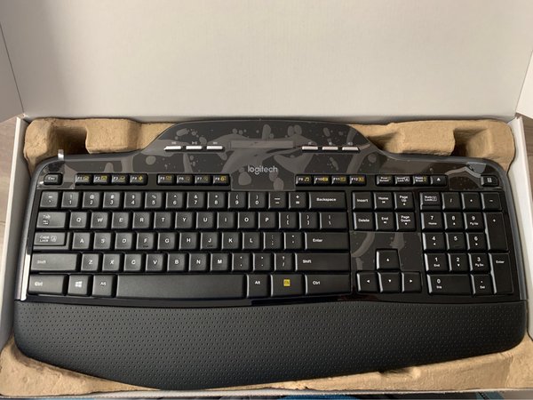 有腕托的键盘才是有灵魂的办公键盘