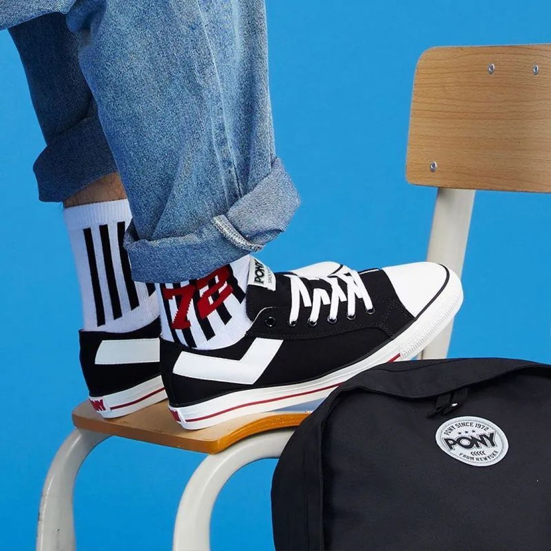 便宜真有好货！这几个品牌的帆布鞋性价比贼高（不脱胶、不臭脚）