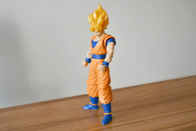 为情怀充值的万代龙珠z孙悟空拼装模型