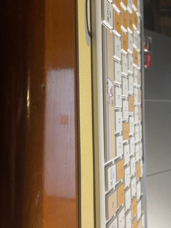 最好用的手机平板键盘～罗技k580