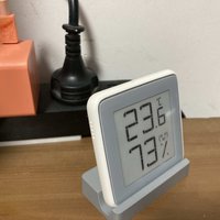 设计简洁，测试灵敏的温度计。